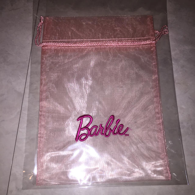 Barbie(バービー)のバービー巾着 レディースのファッション小物(ポーチ)の商品写真