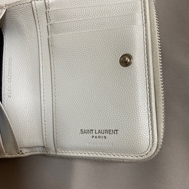 Saint Laurent(サンローラン)のサンローラン　2つ折り財布 レディースのファッション小物(財布)の商品写真