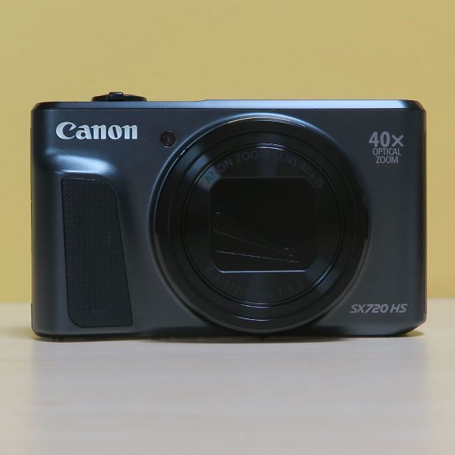 Canon(キヤノン)のnami※※※※様専用　Canon　PowerShot SX720HS スマホ/家電/カメラのカメラ(コンパクトデジタルカメラ)の商品写真