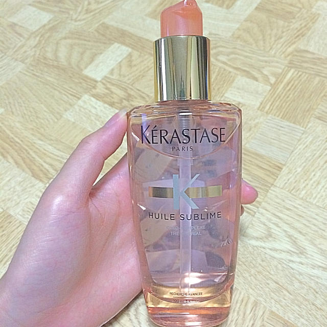 Kerastase ケラスターゼ ユイルスブリム ピンクの通販 By トマトさん S Shop ケラスターゼならラクマ