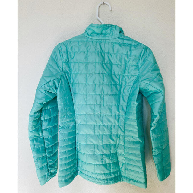 patagonia(パタゴニア)の新品•パタゴニア  ナノ・パフ・ジャケット XSサイズ women’s レディースのジャケット/アウター(ダウンジャケット)の商品写真