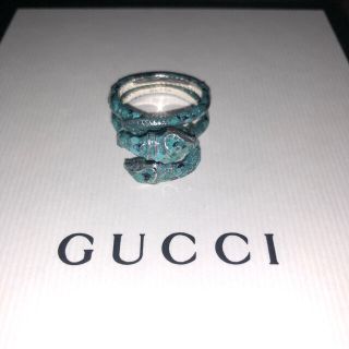 グッチ(Gucci)のGUCCI ダブルスネークリング　ブルーラッカー仕上げ(リング(指輪))