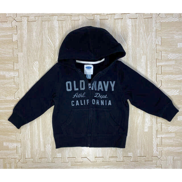 Old Navy(オールドネイビー)のOLD NAVY スウェット 上下セット 9５ 黒 キッズ/ベビー/マタニティのキッズ服男の子用(90cm~)(パンツ/スパッツ)の商品写真