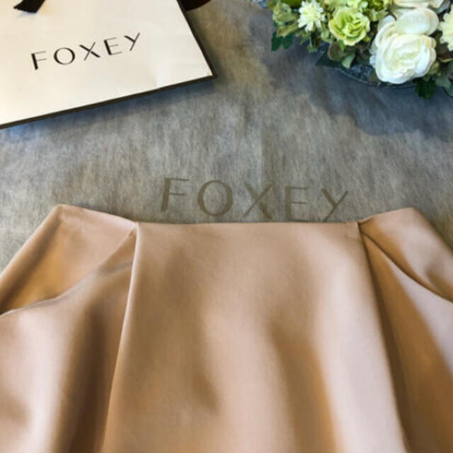 FOXEY(フォクシー)の⭐︎foxey フォクシー⭐︎イリプスフレア　ロング　38  レディースのスカート(ひざ丈スカート)の商品写真