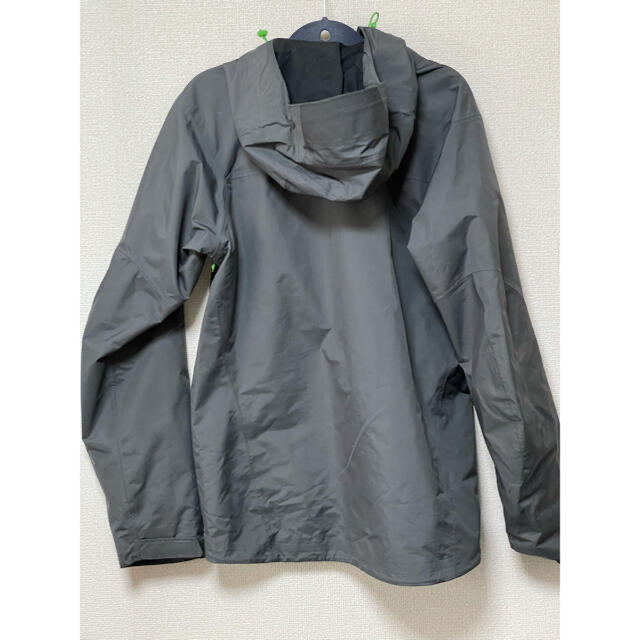 patagonia(パタゴニア)のPatagonia Men's Storm Jacket グレー Sサイズ メンズのジャケット/アウター(マウンテンパーカー)の商品写真