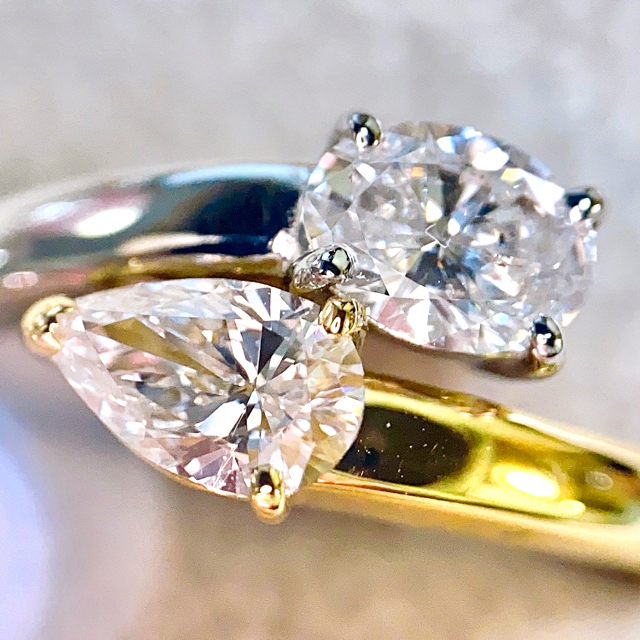 Dカラー ダイヤモンドリングの通販 by MONACollection✨✨｜ラクマ pt950/K18 オーバル&ペアシェイプ 国内全数検品