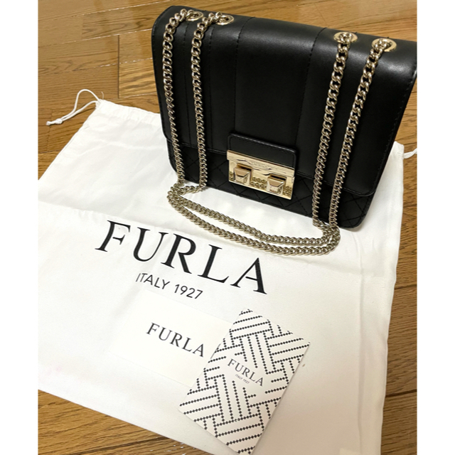 FURLA ショルダーバッグ - ショルダーバッグ