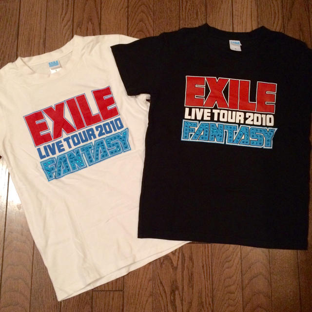 EXILE☆Tシャツ2枚セット 黒&白 エンタメ/ホビーのタレントグッズ(ミュージシャン)の商品写真