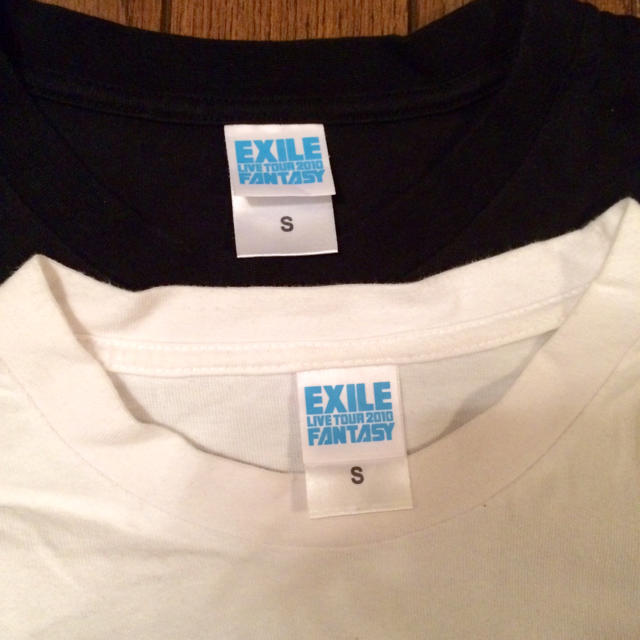 EXILE☆Tシャツ2枚セット 黒&白 エンタメ/ホビーのタレントグッズ(ミュージシャン)の商品写真