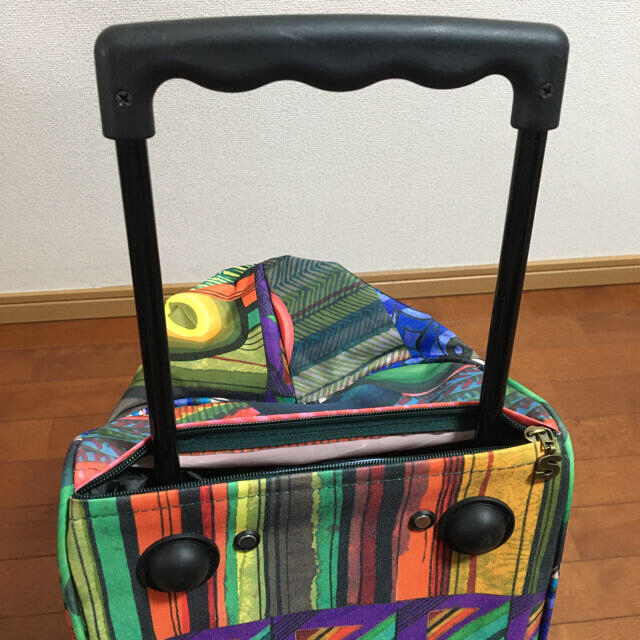 DESIGUAL(デシグアル)のDesigual キャリーバッグ レディースのバッグ(スーツケース/キャリーバッグ)の商品写真