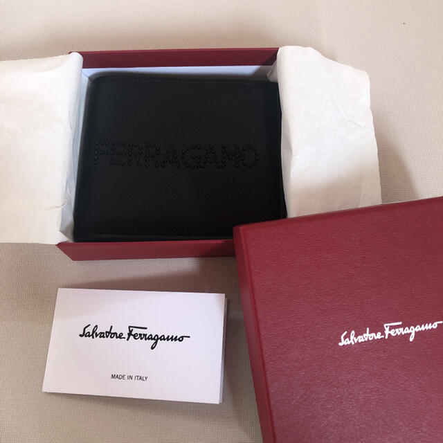 Salvatore Ferragamo(サルヴァトーレフェラガモ)のフェラガモ二つ折り財布 メンズのファッション小物(折り財布)の商品写真