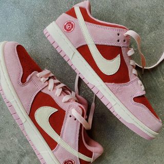 ナイキ(NIKE)の★28.5★RED VELVET CAKE by STILLZ Nike SB (スニーカー)