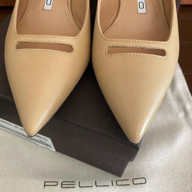 PELLICO(ペリーコ)の【未使用】ペリーコ PELLICO パンプス ベージュ　352/1 ヒール3.5 レディースの靴/シューズ(ハイヒール/パンプス)の商品写真