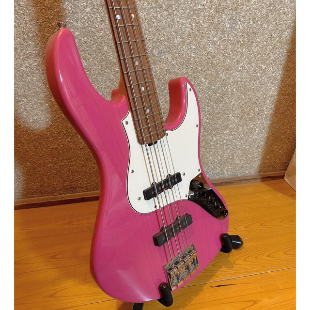 ESP(イーエスピー)のリョウ様 ESP AMAZE ジャズベース ピンク Pink 楽器のベース(エレキベース)の商品写真