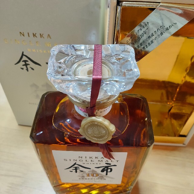 ニッカウヰスキー - 専用 余市10年 角瓶の通販 by ちん's shop|ニッカ ニッカウヰスキー - 専用 余市10年 角瓶の通販 by ちん's shop|ニッカ