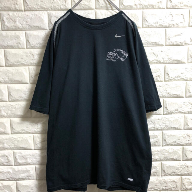 NIKE(ナイキ)のNIKE  ナイキ　ジャガー　刺繍ロゴ　Tシャツ　メンズLサイズ メンズのトップス(Tシャツ/カットソー(半袖/袖なし))の商品写真