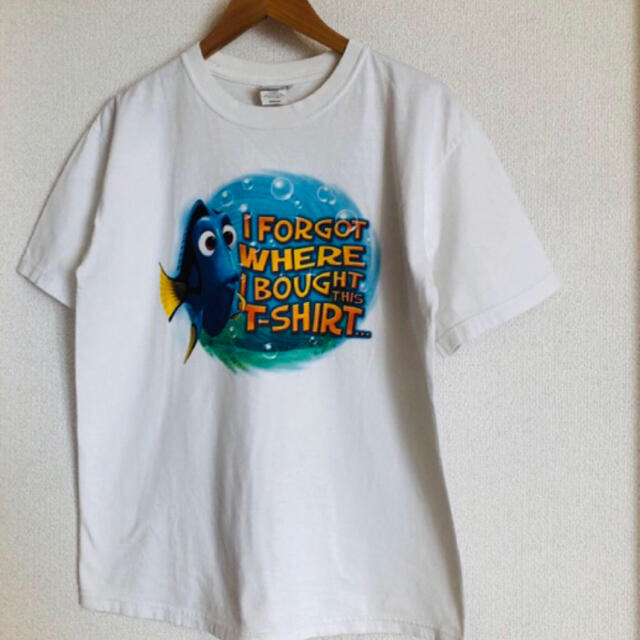 Disney(ディズニー)の激レアPixarピクサーDisney ファイディングニモ　Tシャツ　メンズM メンズのトップス(Tシャツ/カットソー(半袖/袖なし))の商品写真