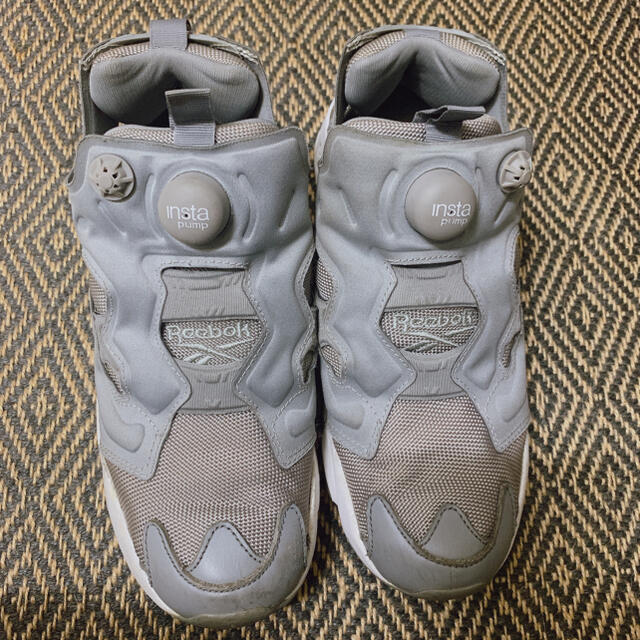 Reebok(リーボック)のReebok INSTAPUMP FURY OG ポンプフューリー　24cm レディースの靴/シューズ(スニーカー)の商品写真