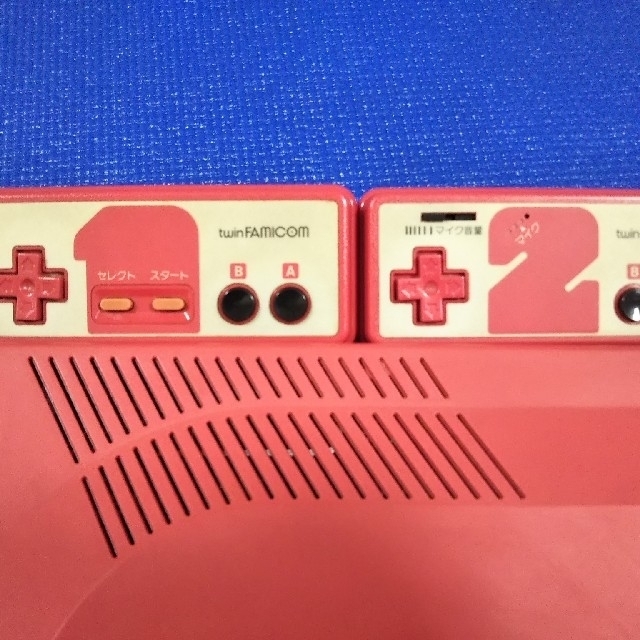 SHARP(シャープ)の値引き中【ジャンク品】ツインファミコン エンタメ/ホビーのゲームソフト/ゲーム機本体(家庭用ゲーム機本体)の商品写真