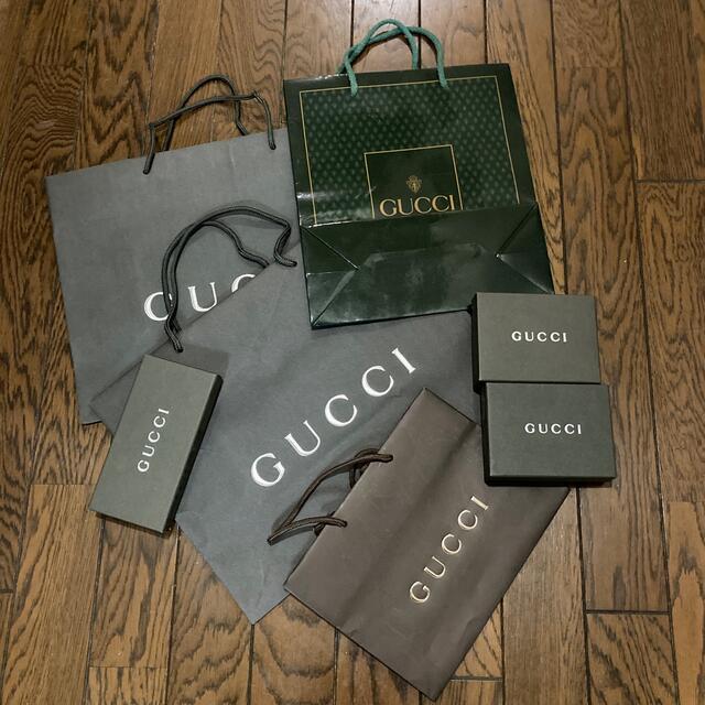 Gucci(グッチ)のグッチ紙袋&空き箱7点 レディースのバッグ(ショップ袋)の商品写真