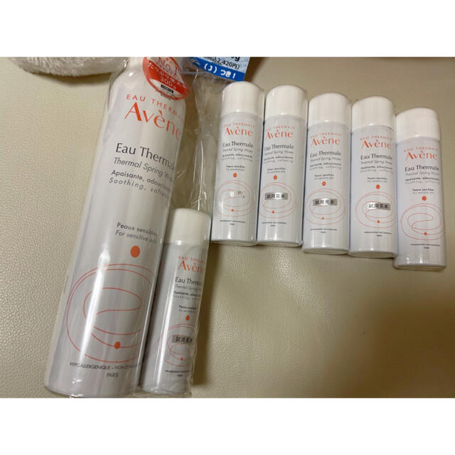 Avene(アベンヌ)のAvene アベンヌウォーター 化粧水温泉水　敏感肌スプレー300mL  50g コスメ/美容のスキンケア/基礎化粧品(化粧水/ローション)の商品写真