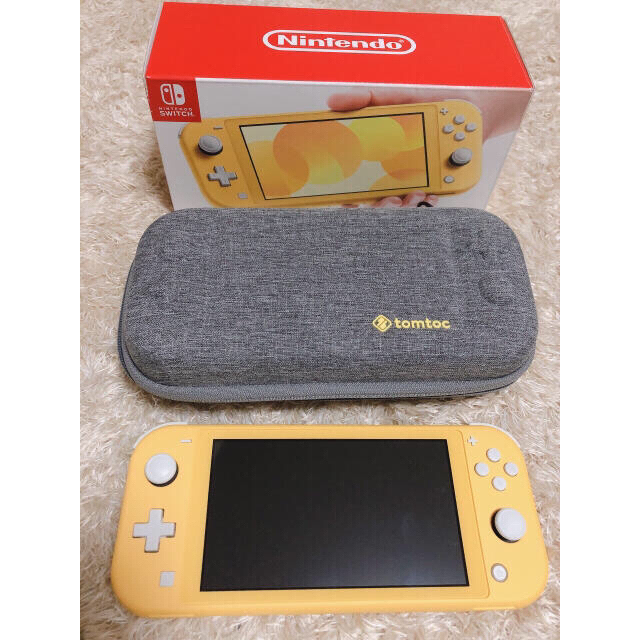 Nintendo Switch light イエロー