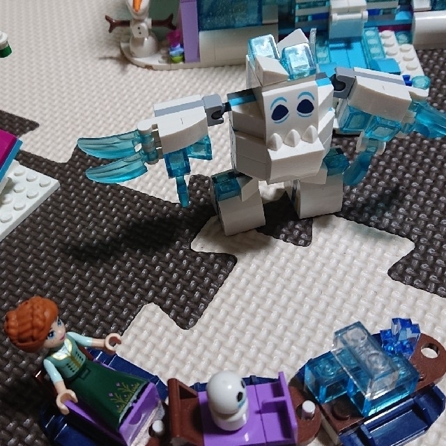 レゴ(LEGO) アナと雪の女王 “アイスキャッスル アレンデールの市場set キッズ/ベビー/マタニティのおもちゃ(知育玩具)の商品写真