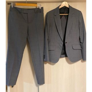 アオヤマ(青山)のレディススーツ　(スーツ)