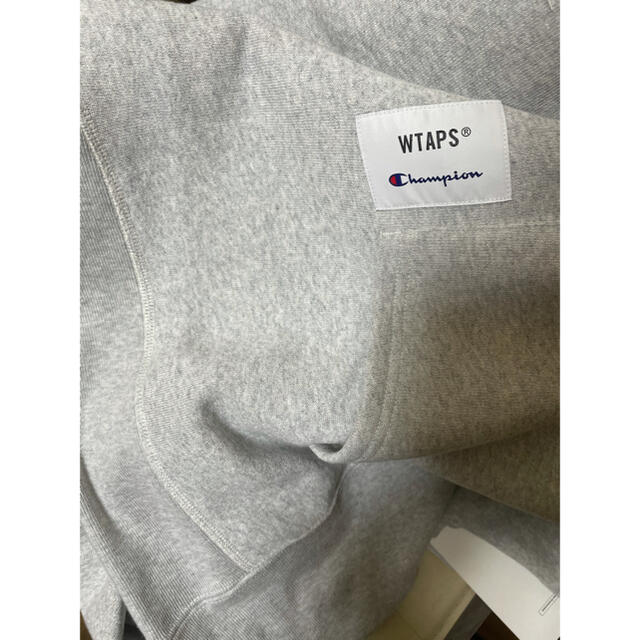 W)taps(ダブルタップス)の新品 Mサイズ WTAPS×Champion コラボ パーカー メンズのトップス(パーカー)の商品写真