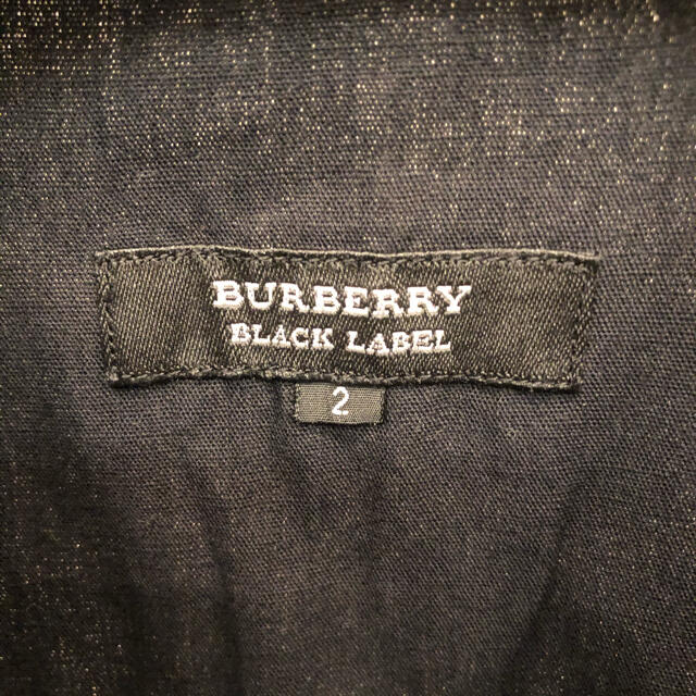 BURBERRY BLACK LABEL(バーバリーブラックレーベル)の【BURBERRYシャツ　バック刺繍有り】 メンズのトップス(シャツ)の商品写真
