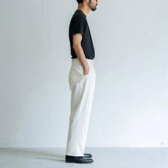 COMOLI(コモリ)の【NEAT × LECHOPPE × CARUSO】ITAY TROUSERS メンズのパンツ(スラックス)の商品写真