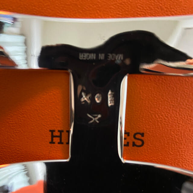 Hermes(エルメス)の着用数回　2021年国内購入　トゥアレグ　バングル メンズのアクセサリー(バングル/リストバンド)の商品写真