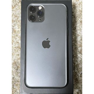 アップル(Apple)のiPhone11 Pro 本体　SIMフリー　黒　付属品付き(スマートフォン本体)