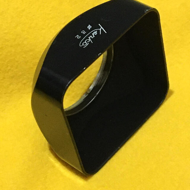 LEICA(ライカ)のKENKO 32mm クラシック角形レンズフード 小径ブラック アンティーク スマホ/家電/カメラのカメラ(フィルムカメラ)の商品写真