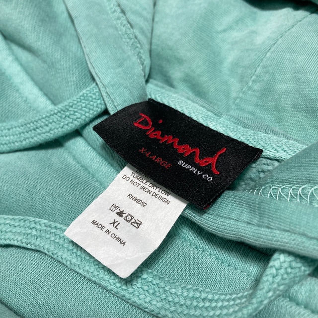 diamond supply .co プルオーバーパーカー  メンズのトップス(パーカー)の商品写真