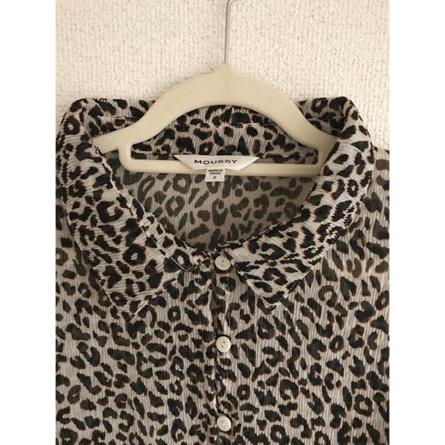 moussy(マウジー)のMOUSSY マウジー  SHEER GATHER LEO ブラウス  レディースのトップス(シャツ/ブラウス(長袖/七分))の商品写真