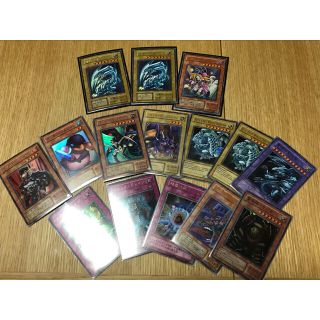 ユウギオウ(遊戯王)のブルーアイズホワイトドラゴン、トゥーンブラックマジシャンガール　他(カード)