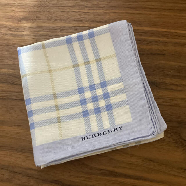 BURBERRY(バーバリー)のバーバリー ハンカチ レディースのファッション小物(ハンカチ)の商品写真
