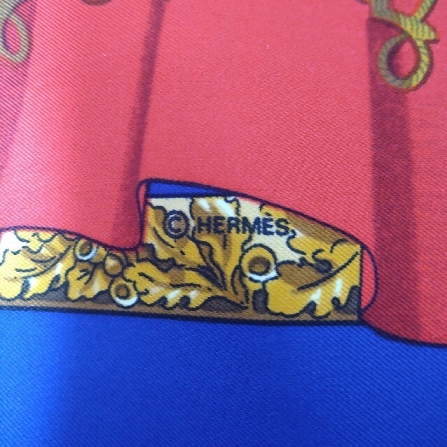 エルメス スカーフ HERMES カレ90「パリの思い出」 新着 9435円
