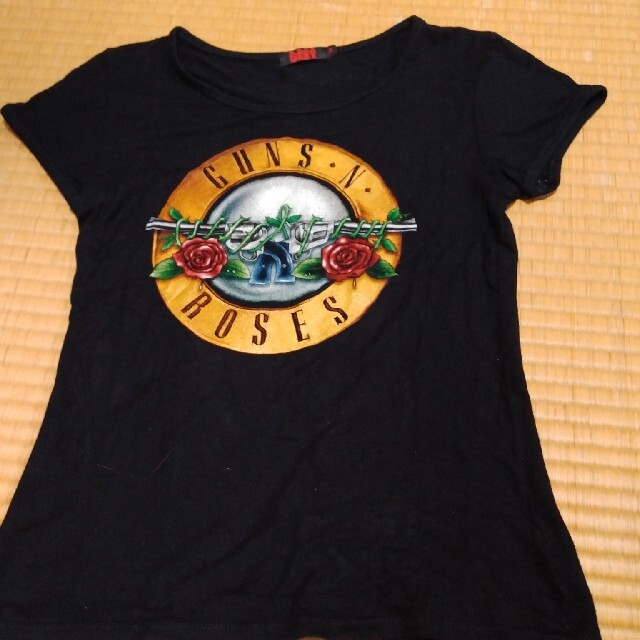 バンドTシャツ　GUNS·N·ROSES エンタメ/ホビーのタレントグッズ(ミュージシャン)の商品写真