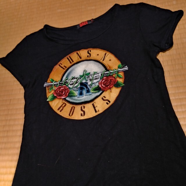 バンドTシャツ　GUNS·N·ROSES エンタメ/ホビーのタレントグッズ(ミュージシャン)の商品写真