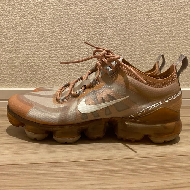 NIKE(ナイキ)の(beai様専用)Nike Air VaporMax 2019 RoseGold レディースの靴/シューズ(スニーカー)の商品写真