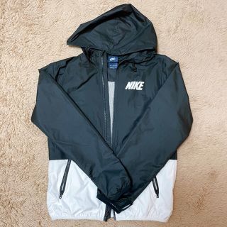 ナイキ(NIKE)のNIKE ジャンパー(ナイロンジャケット)