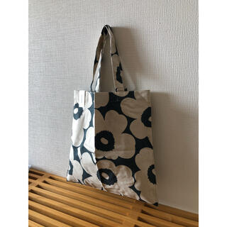 マリメッコ(marimekko)のマリメッコ トートバッグ エコバッグ  ファブリックバック ウニッコ(トートバッグ)