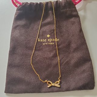 ケイトスペードニューヨーク(kate spade new york)のケイトスペード　ネックレス　リボン　ゴールド(ネックレス)