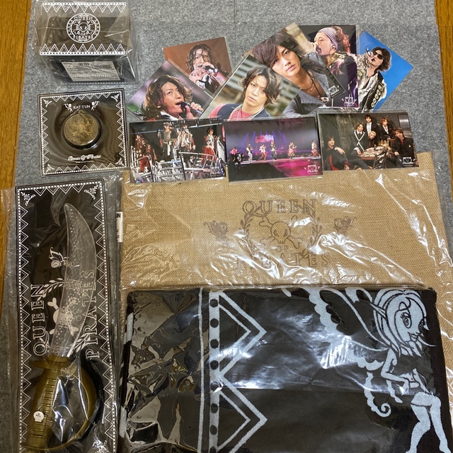 Johnny's(ジャニーズ)のKAT-TUN 2008 QUEEN OF PIRATES ライブグッズ エンタメ/ホビーのタレントグッズ(アイドルグッズ)の商品写真