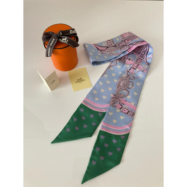 本日限定⭐︎HERMES エルメス ツイリー ブリッド・ドゥ・ガラ・ラヴ