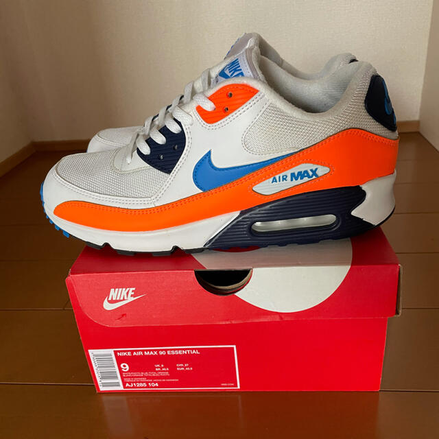 NIKE ☆ AIRMAX90 ESSENTIAL 27.5㎝