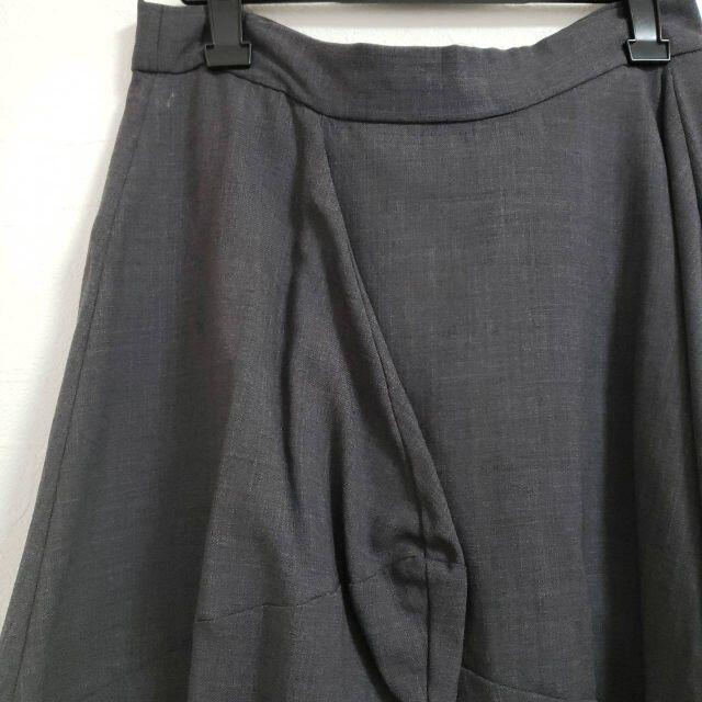 Sensounico(センソユニコ)のUSEDセンソユニコ JNBY ジェーエヌビーワイ モード＆シックな変形スカート レディースのスカート(ひざ丈スカート)の商品写真