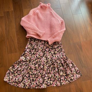 エイチアンドエム(H&M)のH&M 花柄スカート(ひざ丈スカート)